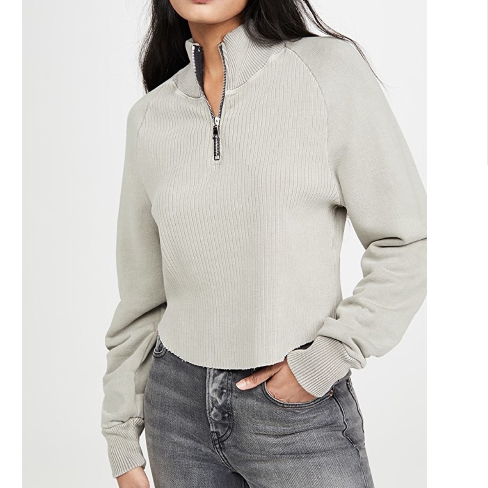 Beijing sand dollar crop sweater